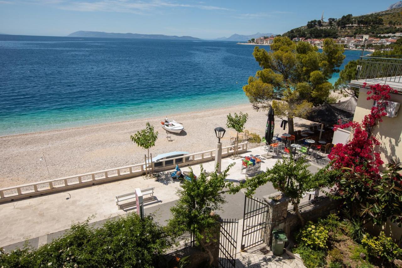 Beach Front Apartment Подгора Екстер'єр фото